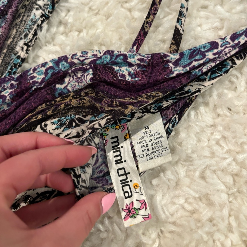 Purple pattern romper - Picture 2 of 3